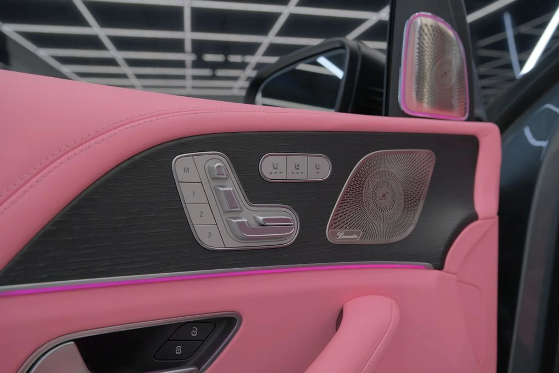 mph065_3770203552_6c5b04d8628fac3dc9b8b868ea998b4c_d533543131