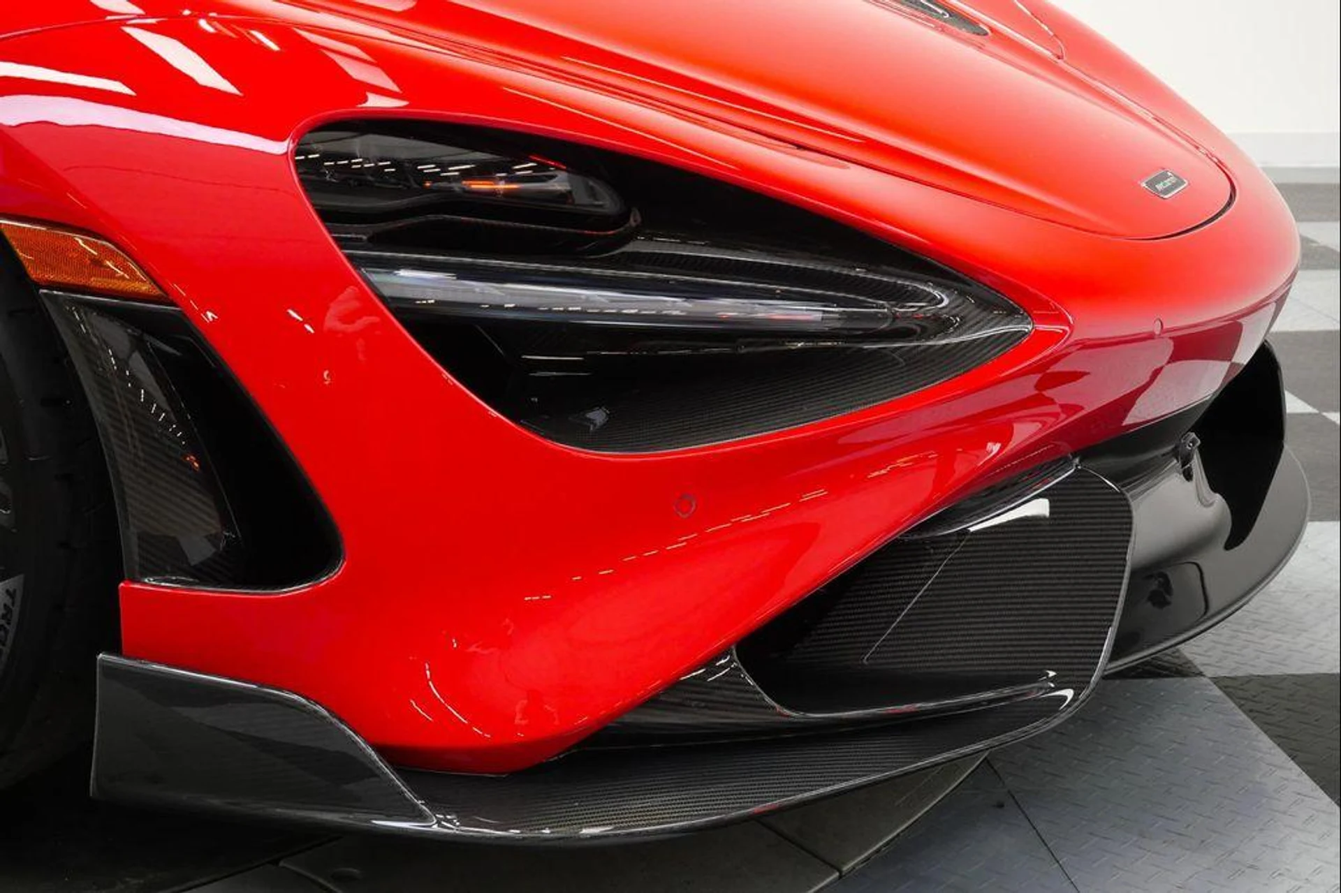 mph065_3855588400_1z_UPP_Cizq_TZZLLW_Gch_MG_6_F1k3o_e699836985