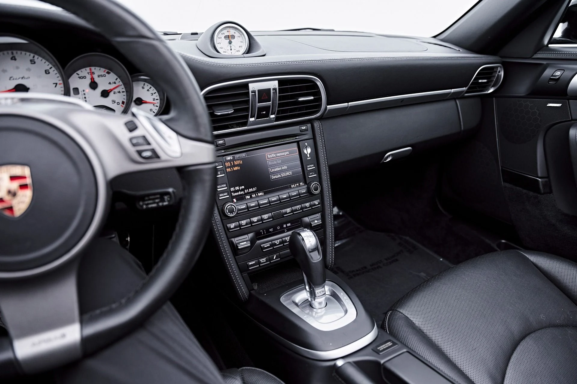mph065_3858267622_Used_2010_Porsche_911_Turbo_1785431216_8a748f819a