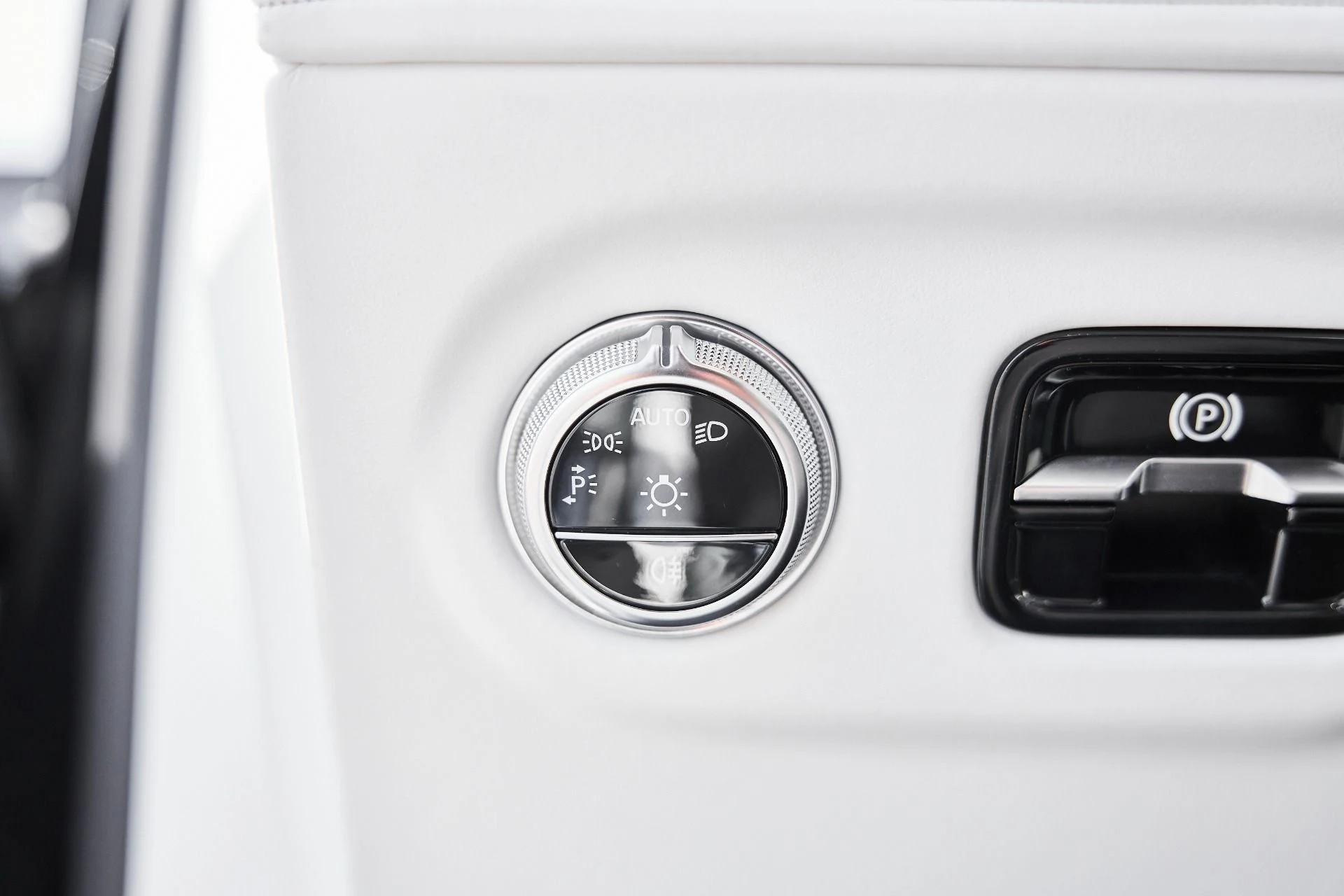 mph065_3859309484_Used_2024_Mercedes_Benz_EQS_Maybach_EQS_680_1774575258_1eea1295ad