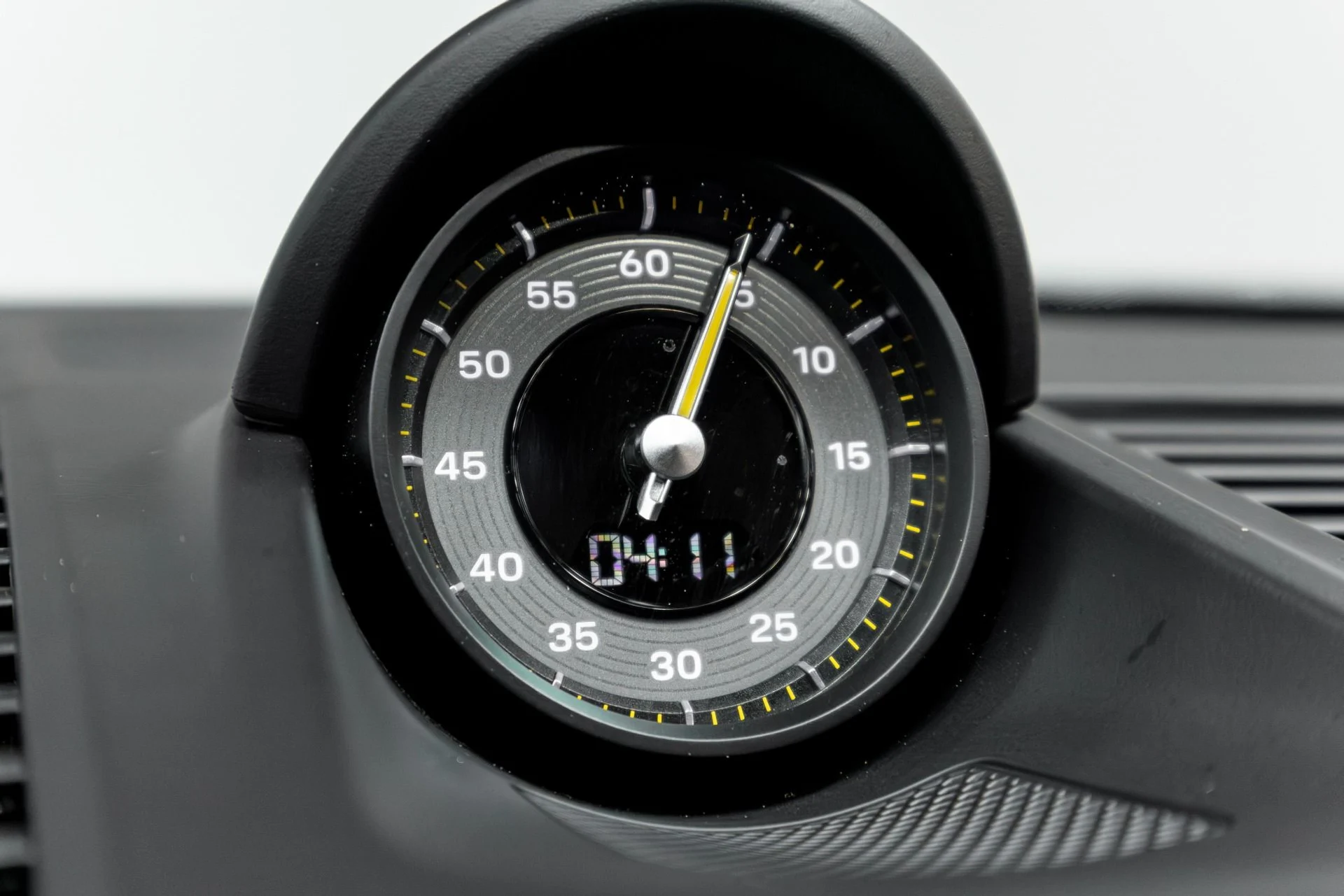 mph065_3881476015_Used_2024_Porsche_911_GT_3_Touring_1770958788_0972c7ab1f