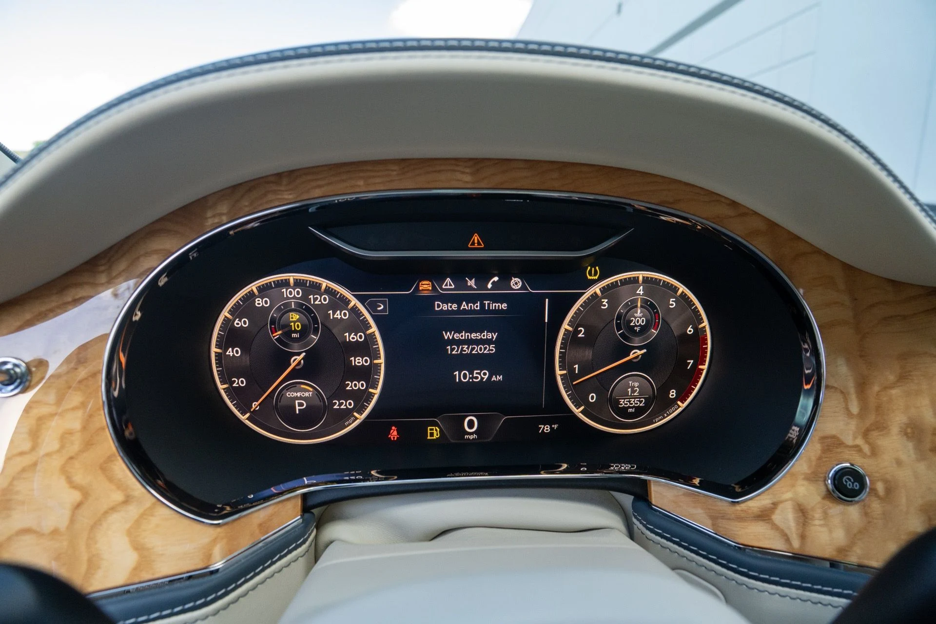 mph065_388878534_Used_2021_Bentley_Flying_Spur_W12_1764866483_b24d2cd61f