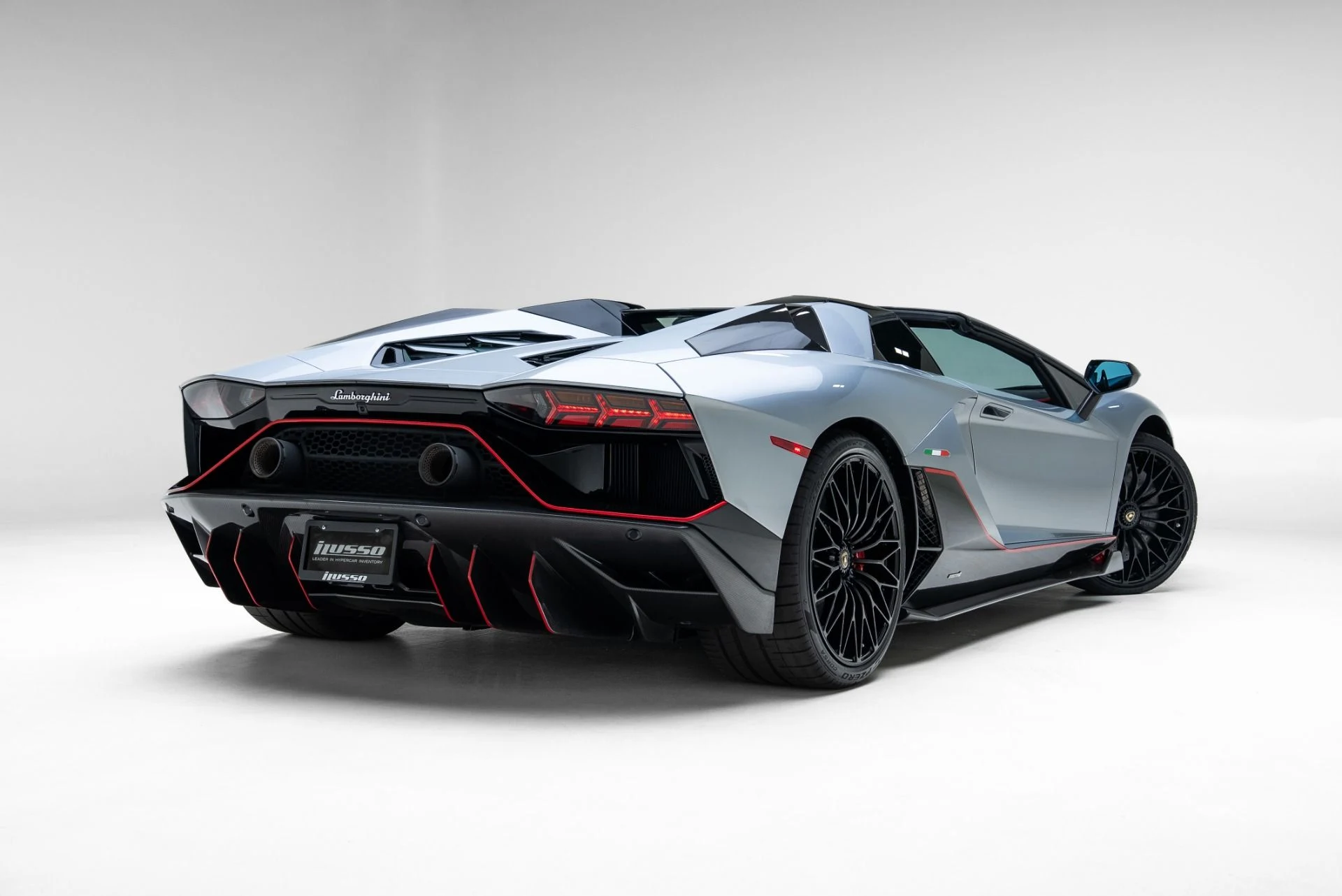 mph065_389944291_Used_2022_Lamborghini_Aventador_LP_780_4_Ultimae_1773941130_0c2c8da021