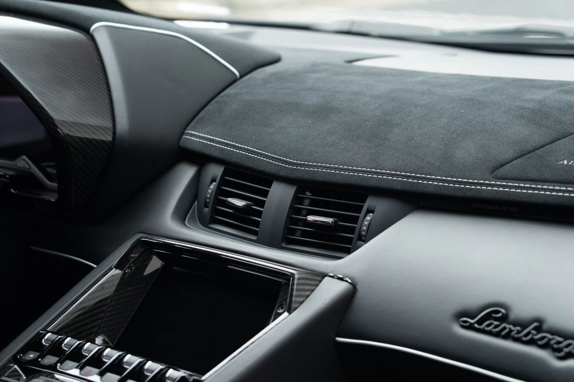 mph065_3921433182_Used_2016_Lamborghini_Aventador_LP_750_4_SV_1768280004_f797637265