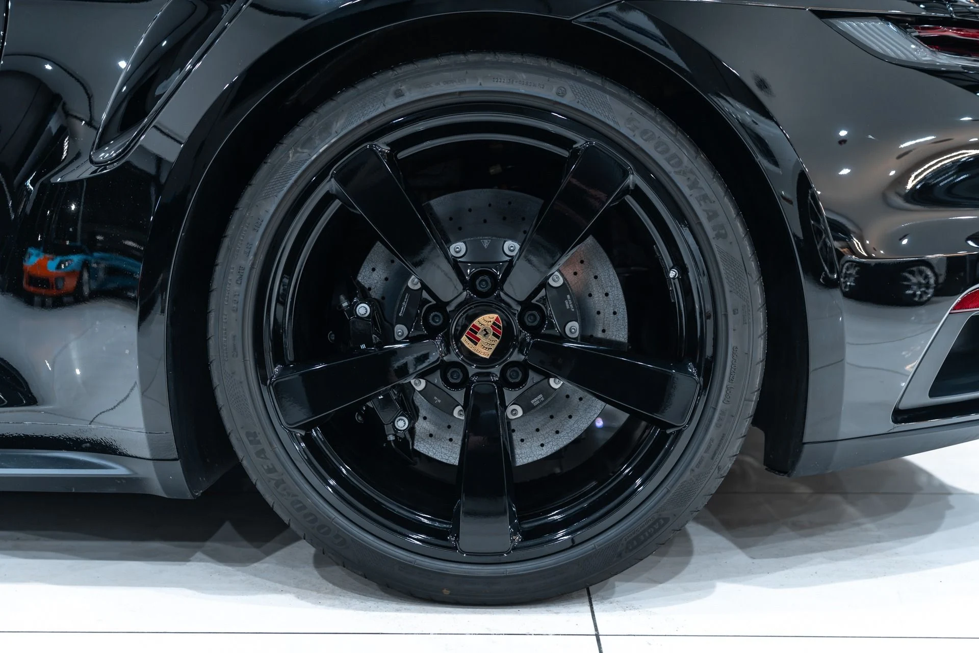 mph065_3945721183_11198_p66_l_61787fe21c