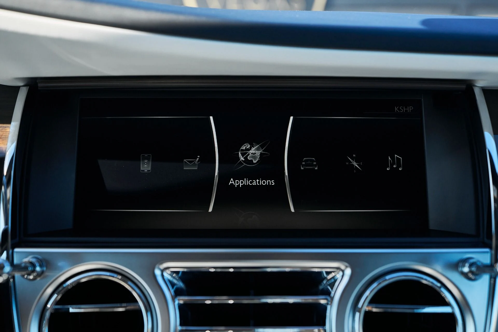 mph065_3955992422_Used_2020_Rolls_Royce_Wraith_Base_1762567826_ed946ce899