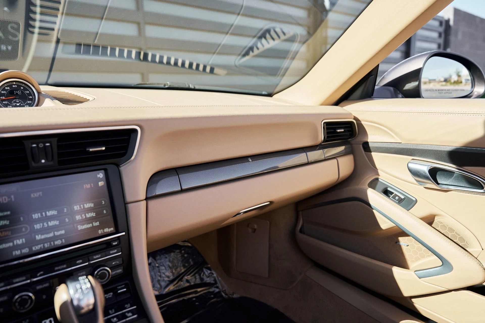 mph065_3967251499_Used_2015_Porsche_911_Carrera_S_1768869451_b0abc7db79