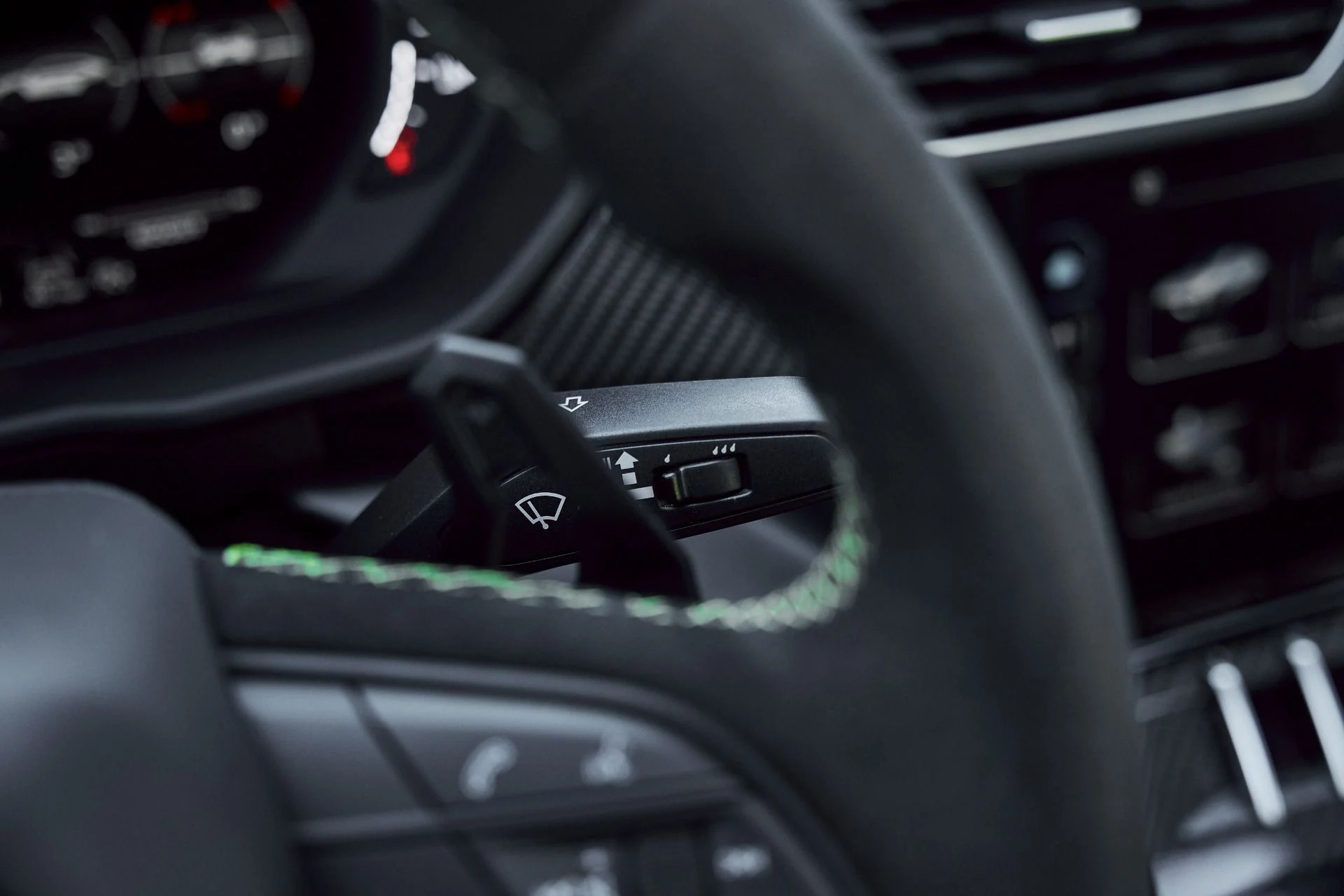 mph065_4041124977_Used_2024_Lamborghini_Urus_Performante_1771724647_7ae17d9034