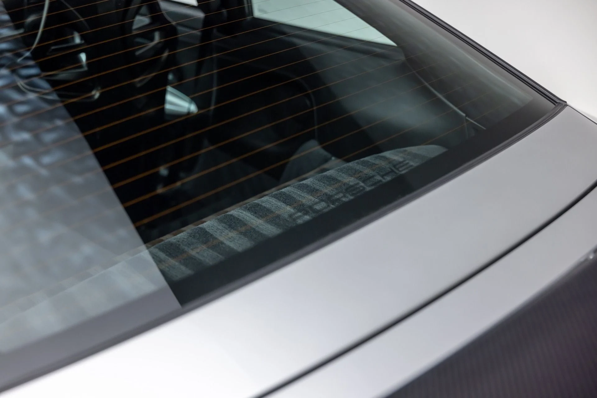 mph065_4110565836_13475_p66_l_6542b33866