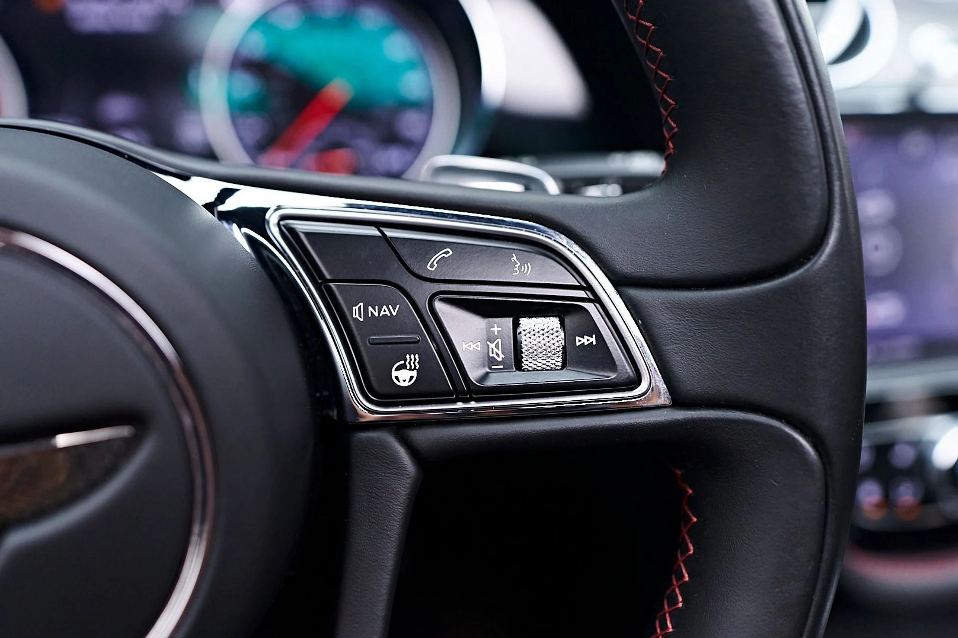mph065_4258723718_Used_2017_Bentley_Bentayga_W12_1742953500_de5a69d5c2