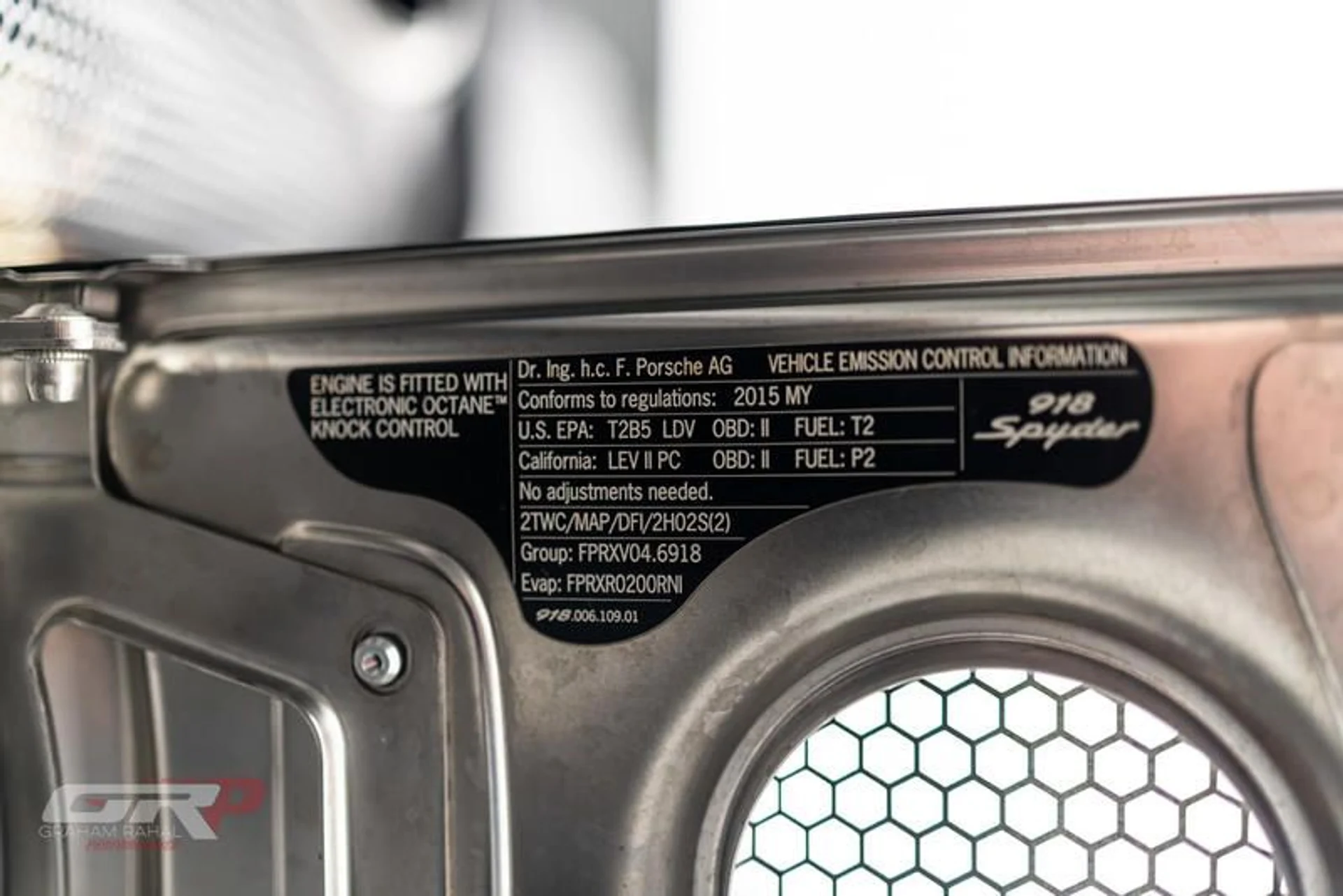 mph065_4286423029_FE_71_A2_F0_95_A4_41_B0_9960_50_CC_6_B8_ABCB_8_1fafd16455