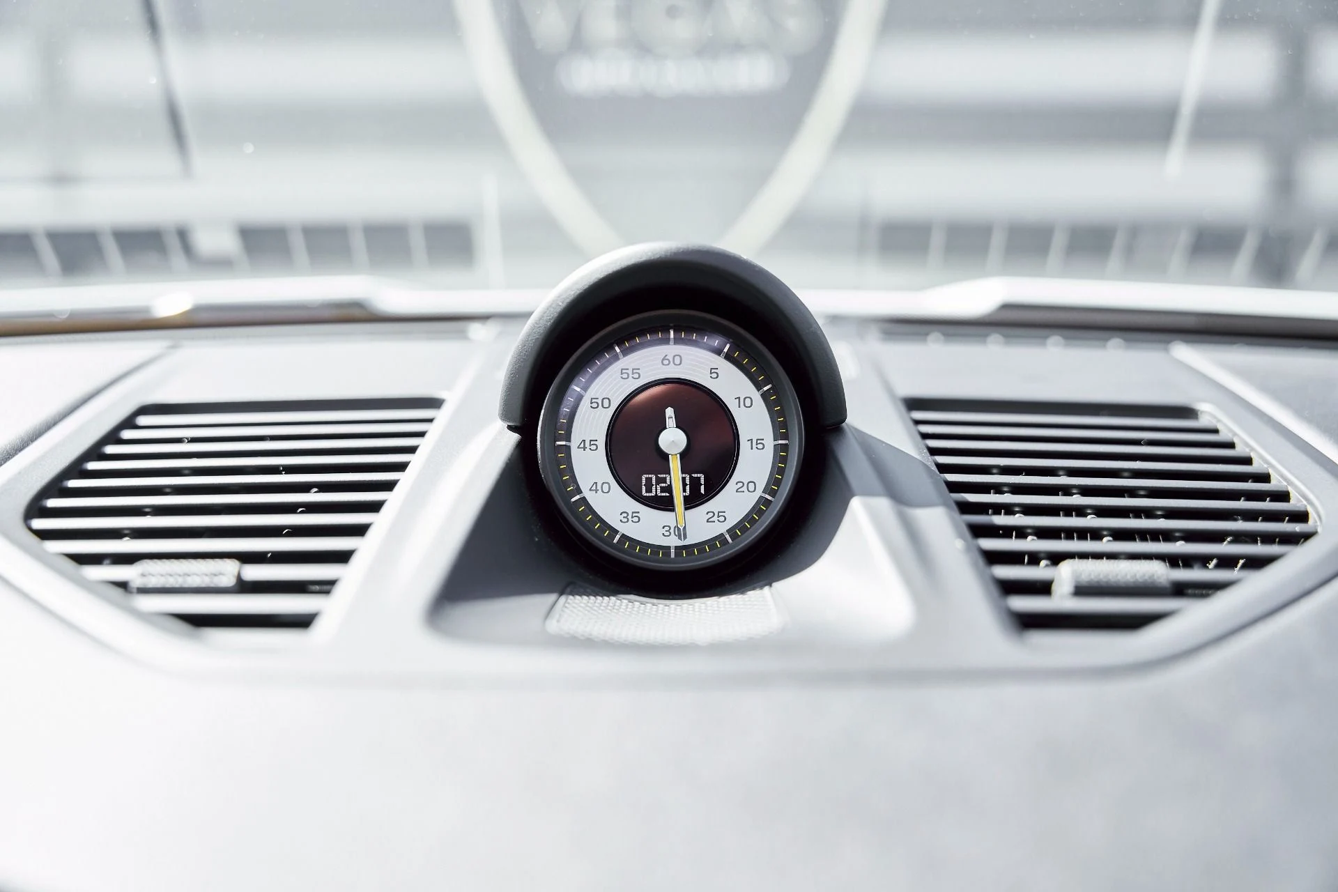 mph065_514109932_Used_2022_Porsche_911_GT_3_1773348995_452706b935