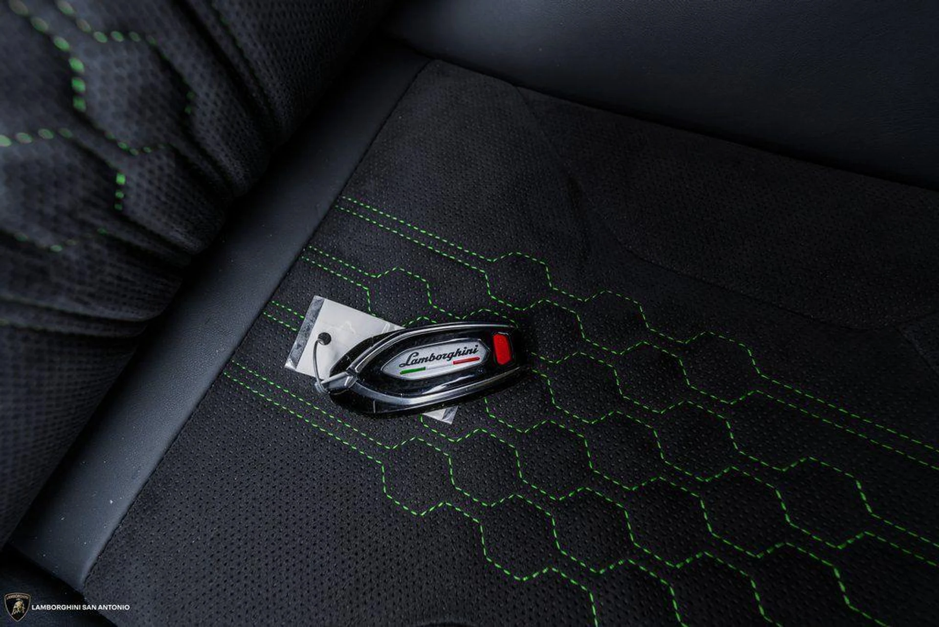 mph065_535449943_Fs_Qo_Wf3_3_I7e_J_Ko_G_Ne_Ehl_H3_LU_Mo_d16851d4ab