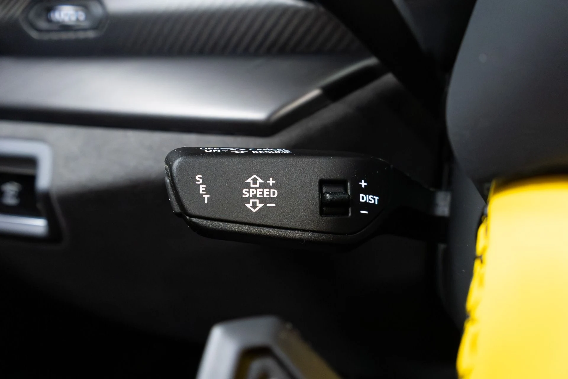 mph065_552726232_Used_2022_Lamborghini_Urus_Graphite_Capsule_1775757245_f3fe40e030