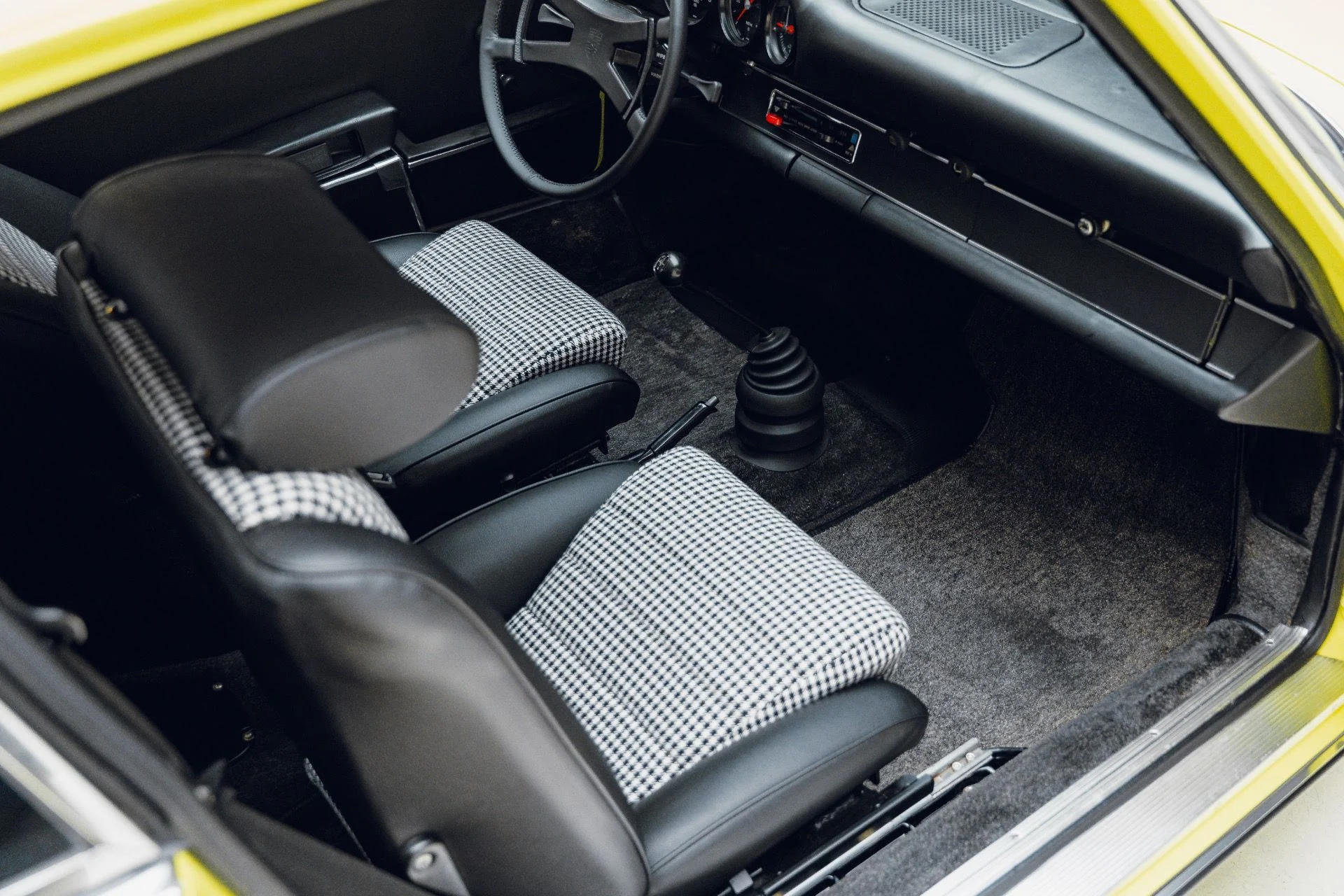 mph065_596518638_Used_1973_Porsche_911_S_1784324222_e819eb3f14