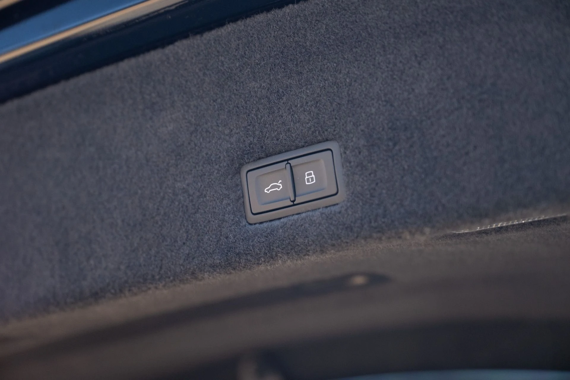 mph065_661434225_Used_2024_Lamborghini_URUS_S_1771273360_a8812592fd