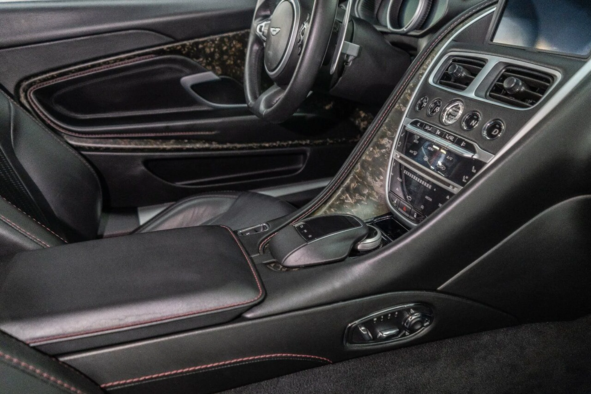 mph065_664328777_2147a0e754_1280_294c2fb1f7