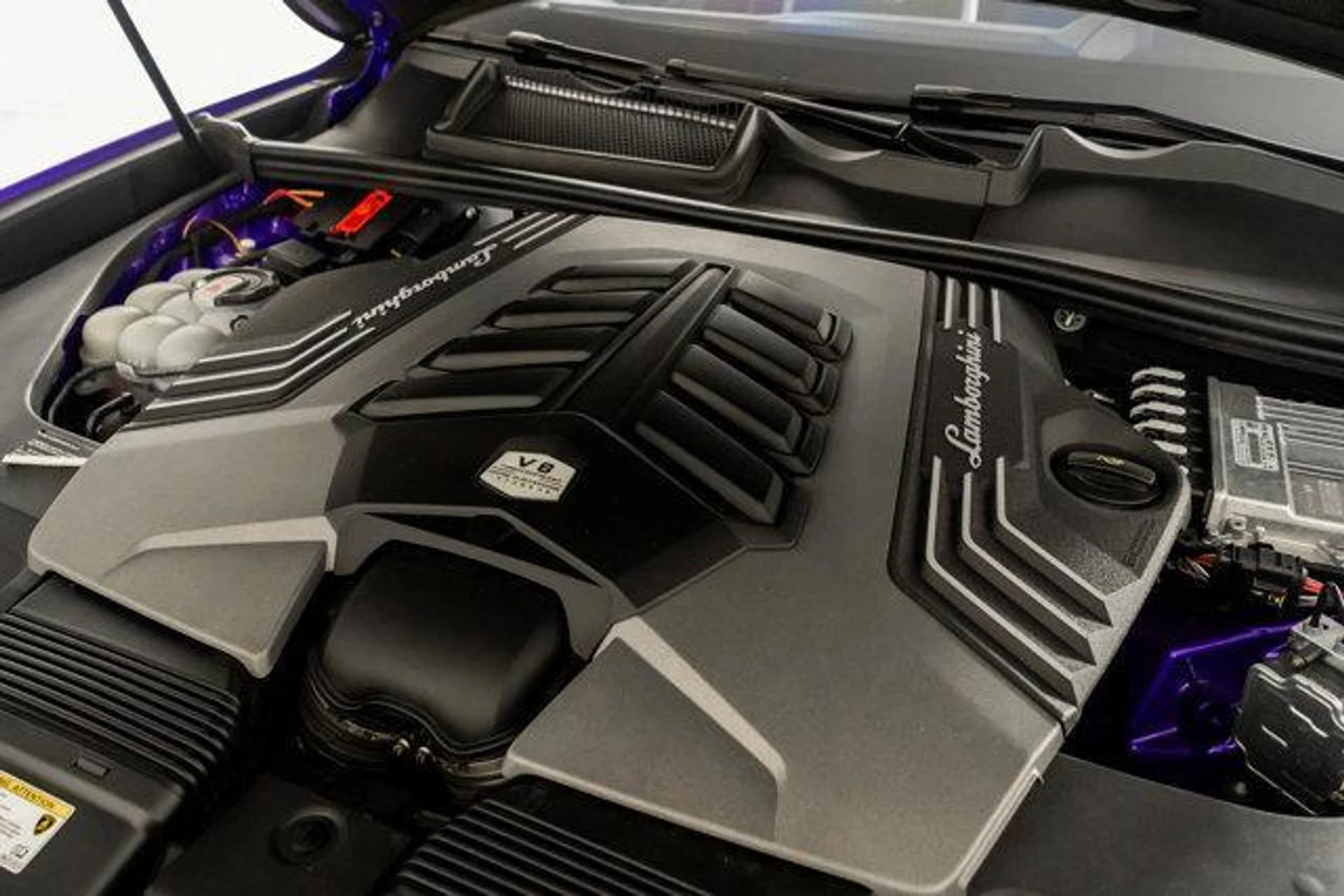 mph065_670129051_659qmn3y_ER_Bh_TAUPHR_3e_G76_C10k_b07b9c522e