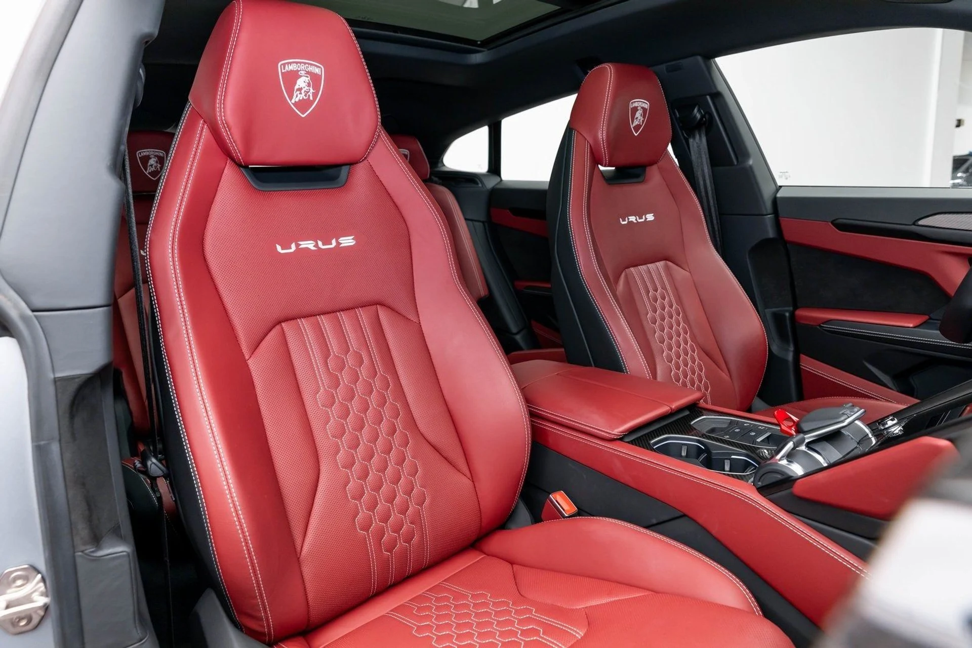 mph065_720753901_66_4ab11a06f6