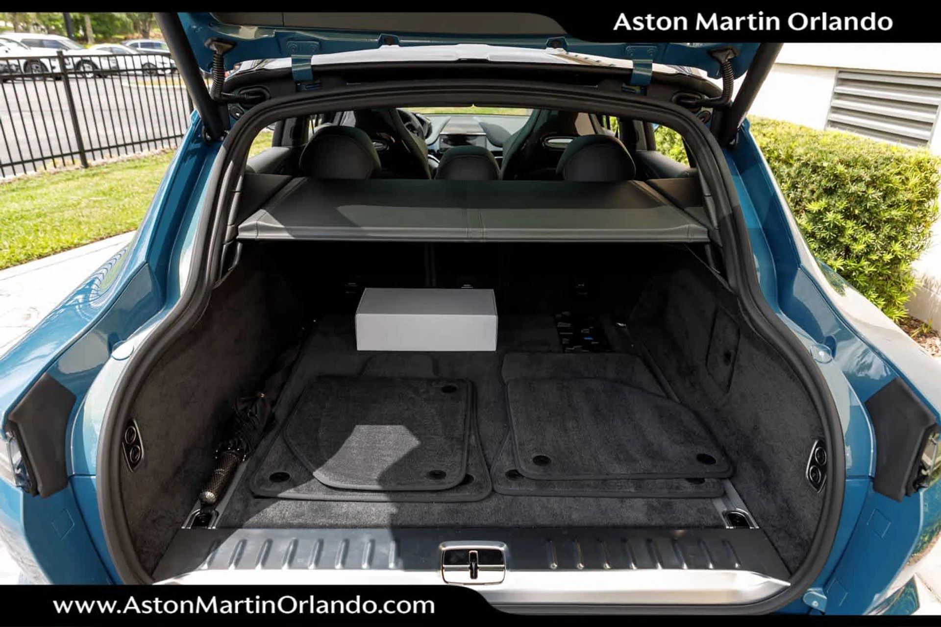 mph065_730448935_66_8894183528