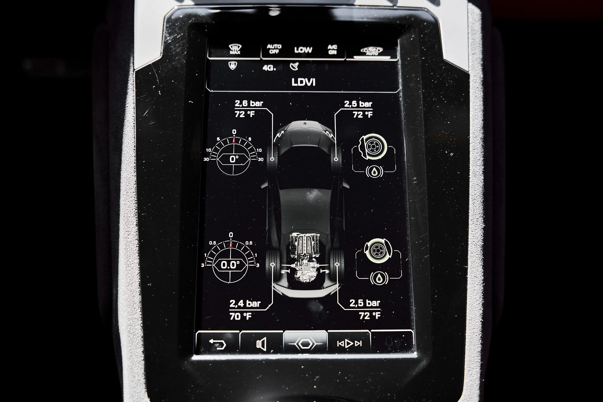 mph065_748732468_Used_2023_Lamborghini_Huracan_Tecnica_Base_1776477171_26a6fde614