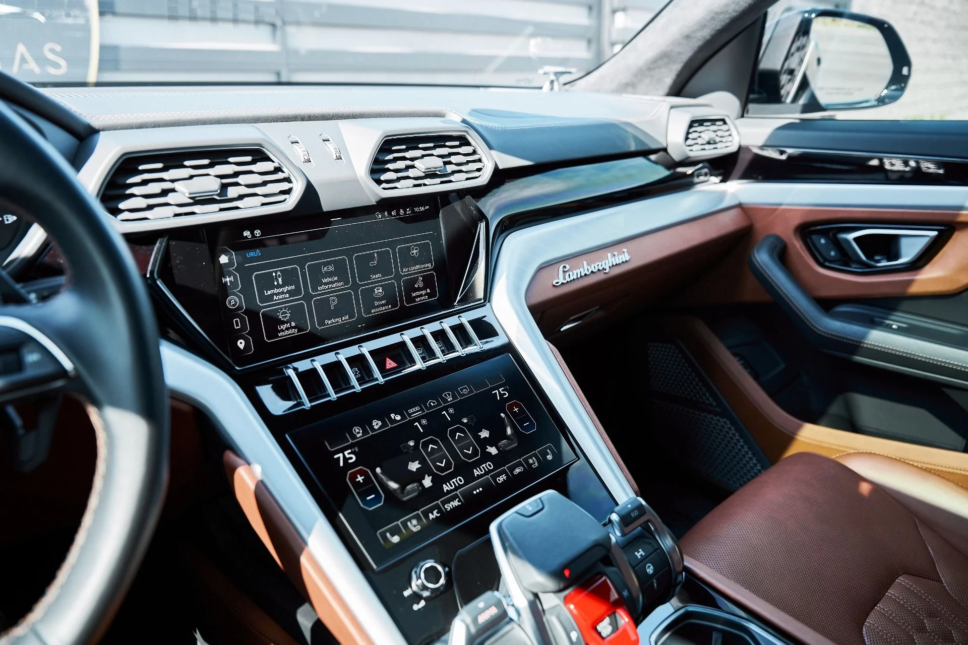 mph065_77663837_Used_2023_Lamborghini_Urus_S_1771891329_23f8161c09