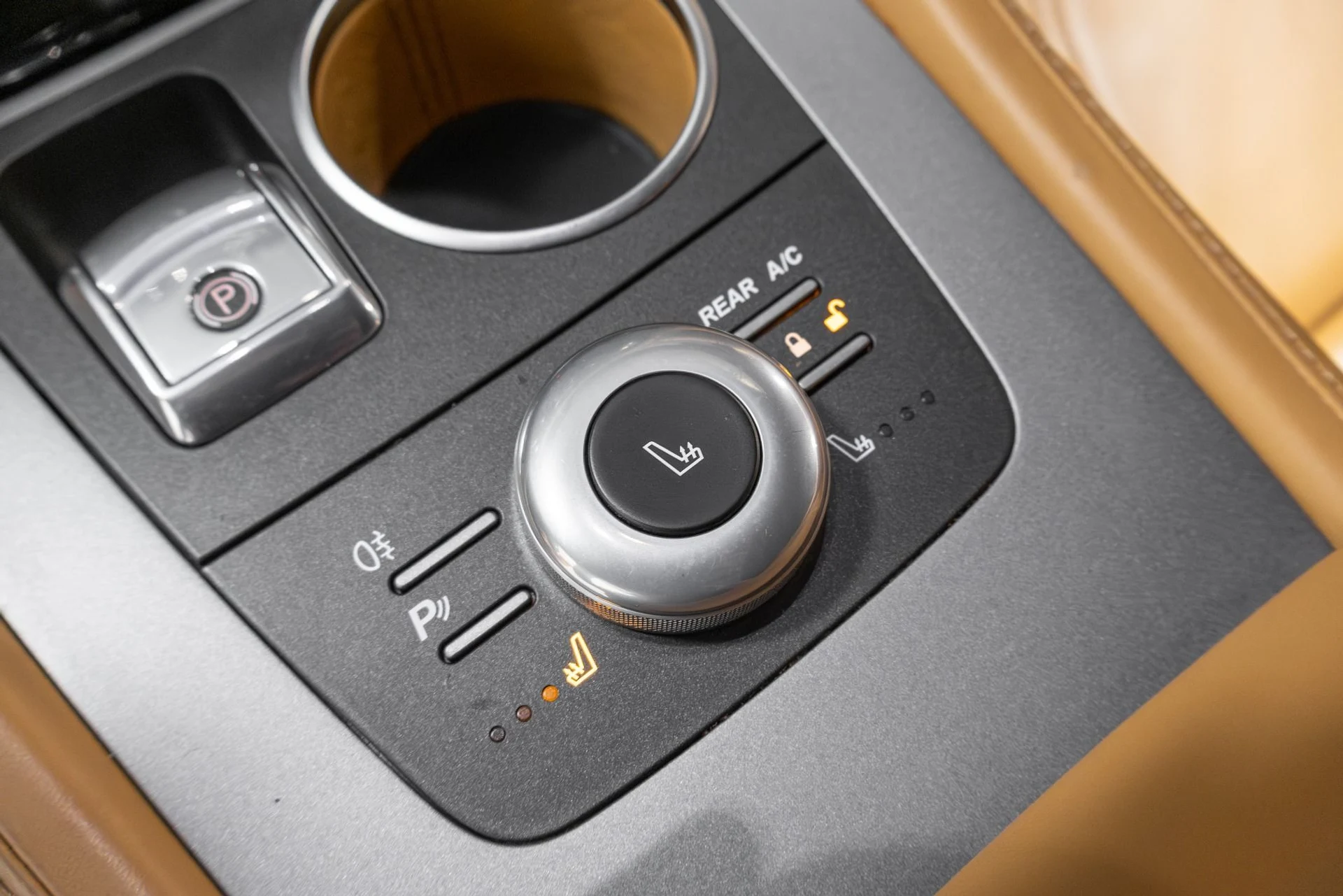 mph065_88133565_Used_2016_Aston_Martin_Rapide_S_1767648441_c1c8d73d05