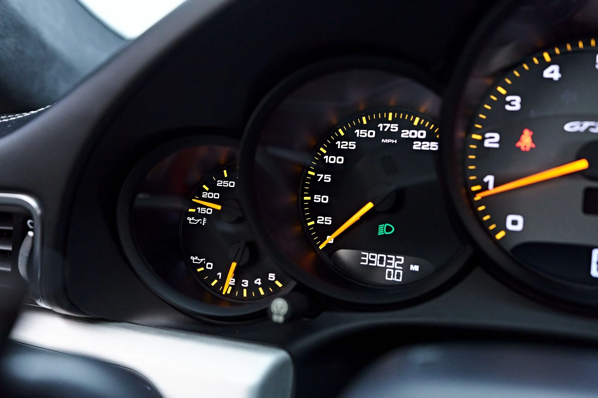 mph065_884485881_Used_2016_Porsche_911_GT_3_RS_1755310000_473a7384aa