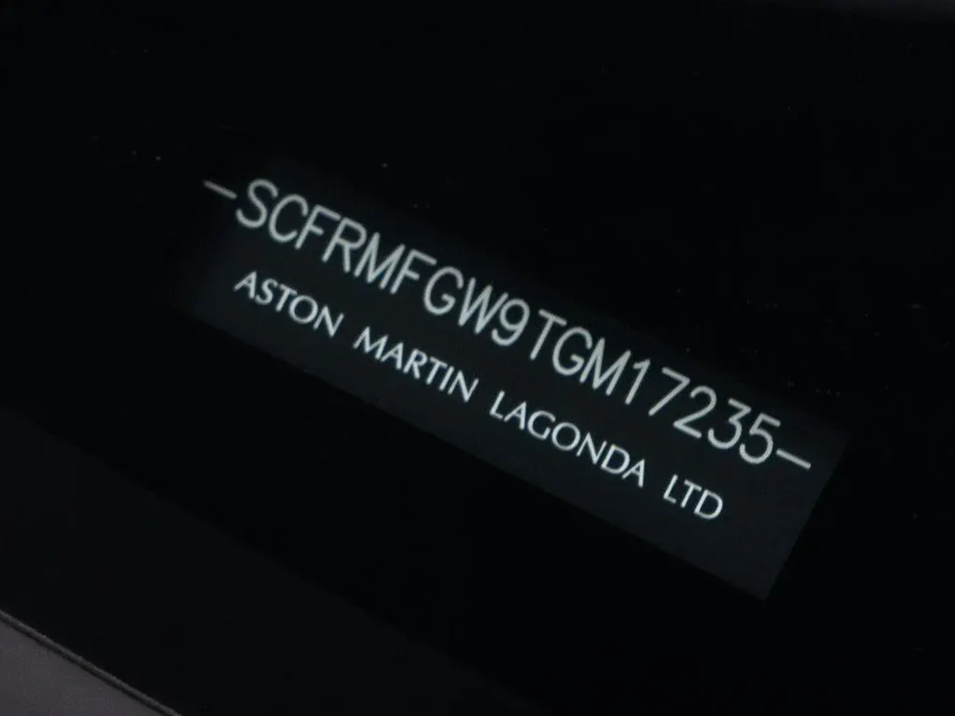 mph065_887833991_720224431c0e01e749cfdd613ad469fd_27d5df575b