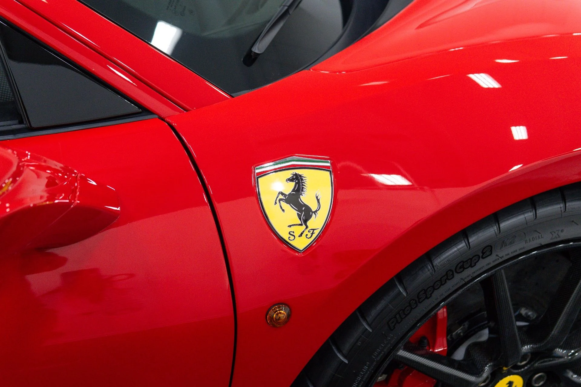mph065_88979912_Used_2020_Ferrari_488_Pista_1788470814_61a938a8ec