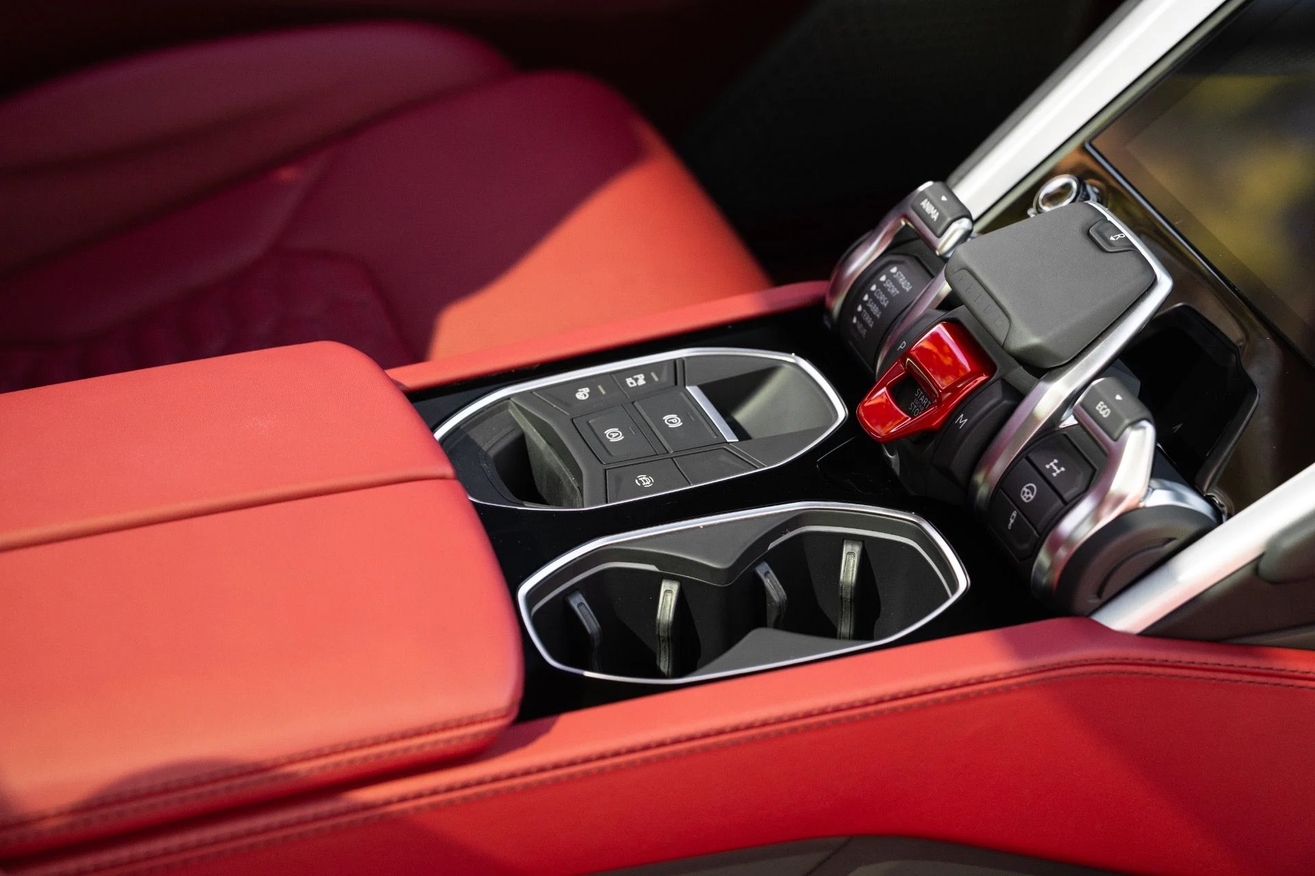 mph065_918461045_Used_2022_Lamborghini_Urus_1770690392_1d2dfee6a8