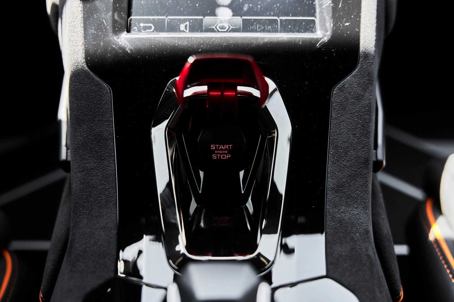 mph065_923852486_Used_2023_Lamborghini_Huracan_Sterrato_Base_1776823506_eeb833d75b