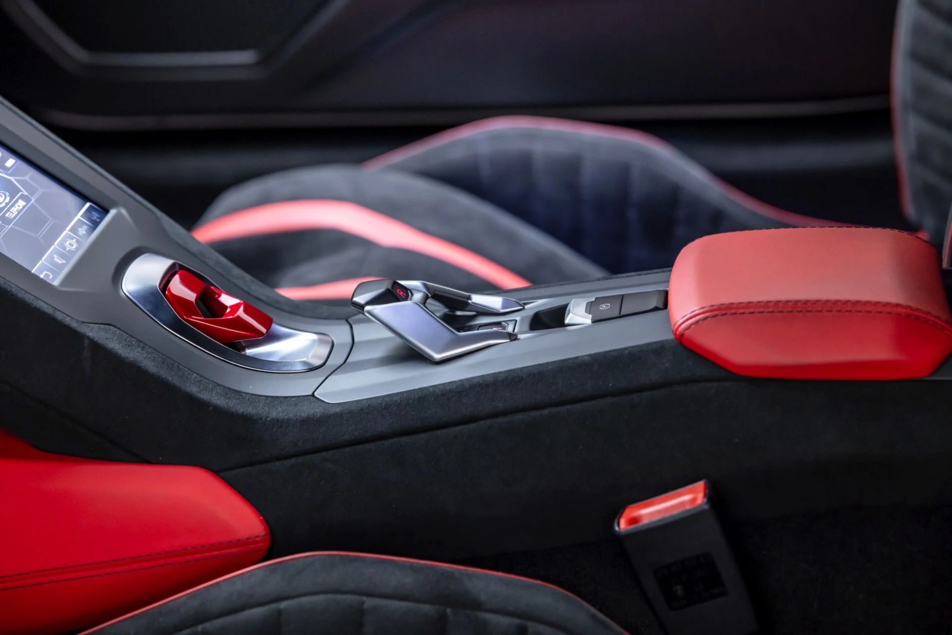 mph065_926514476_13197_p66_l_44492df9ac