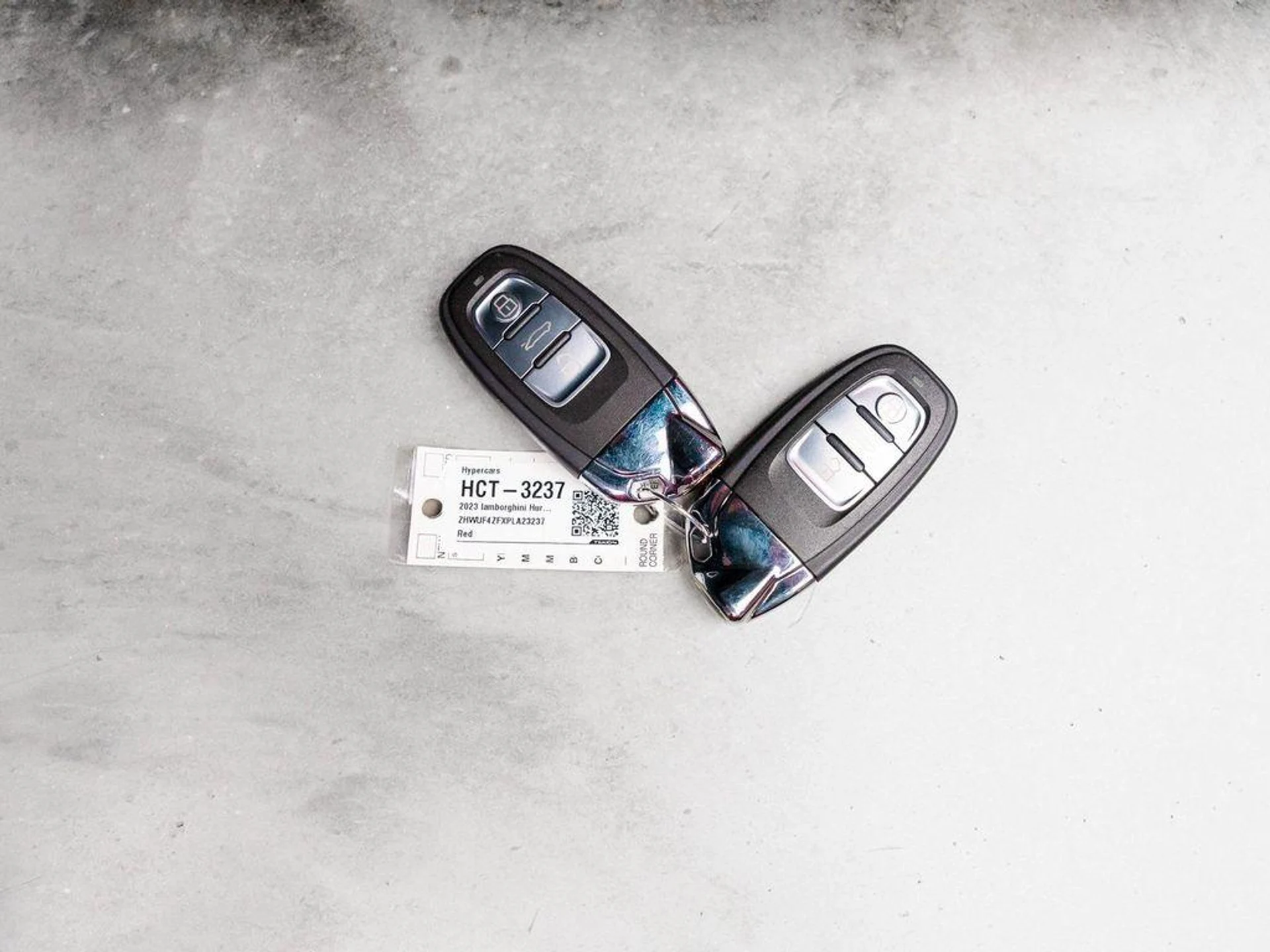 mph065_944682448_r_LN_Ez316o_Z_e_O4_Br0_L_Bh_Sausj_M_7799f2d1ab