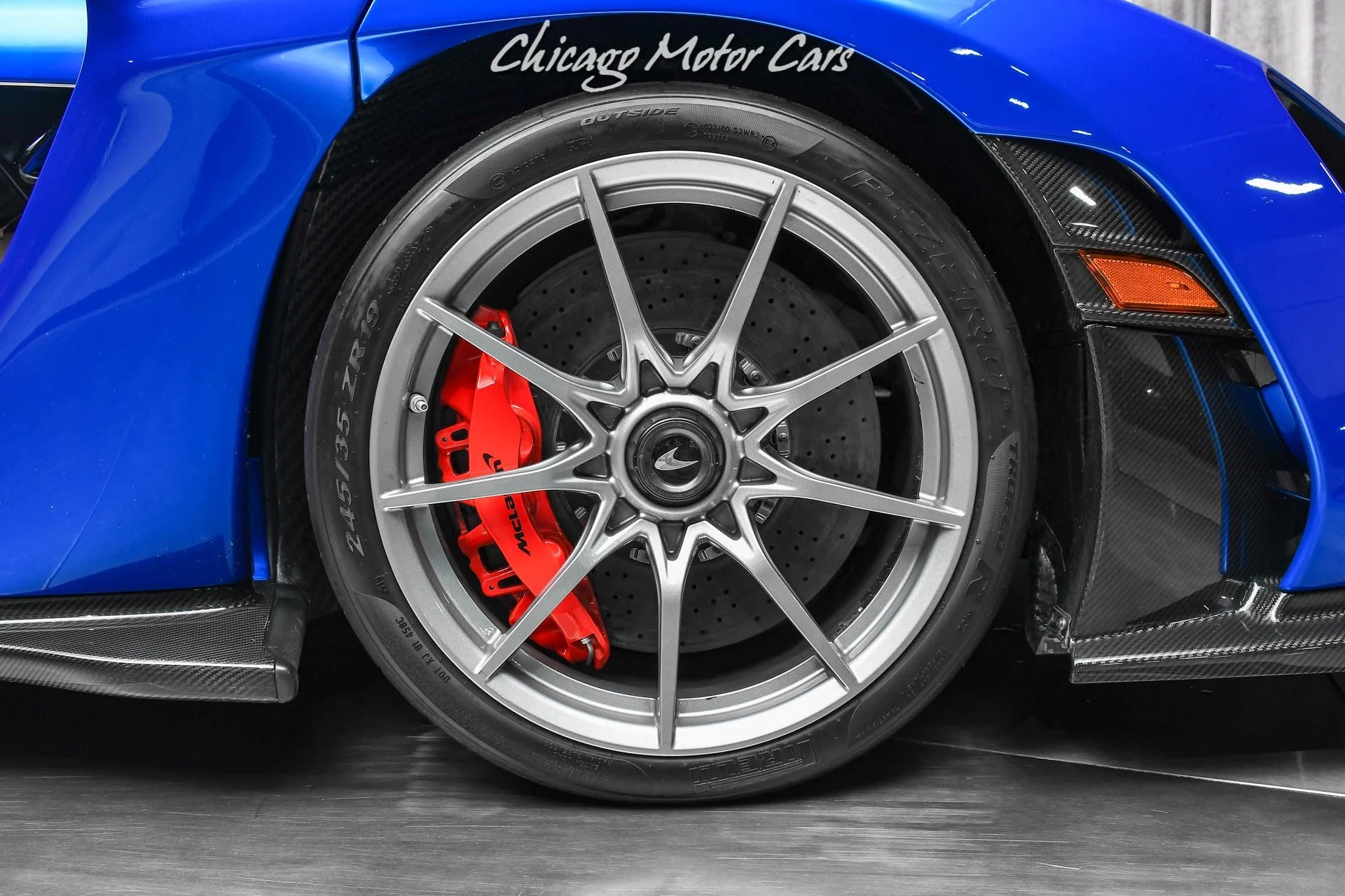 mph065_967592240_9073_p66_l_a681a5a880