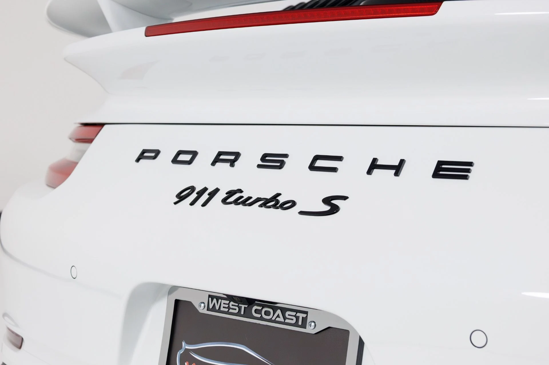 mph065_984771817_Used_2019_Porsche_911_Turbo_S_1769802433_1a6284217a