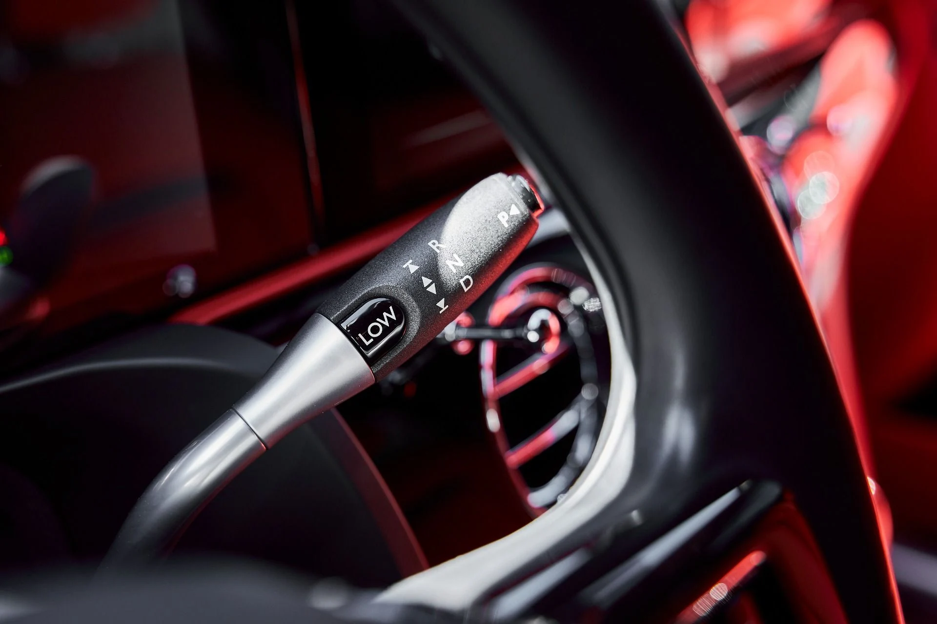 mph066_1040704834_Used_2022_Rolls_Royce_Ghost_Base_1772766094_9404874bd3