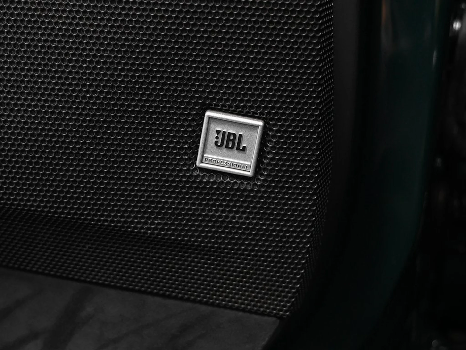 mph066_10462965_67_eb0218d762