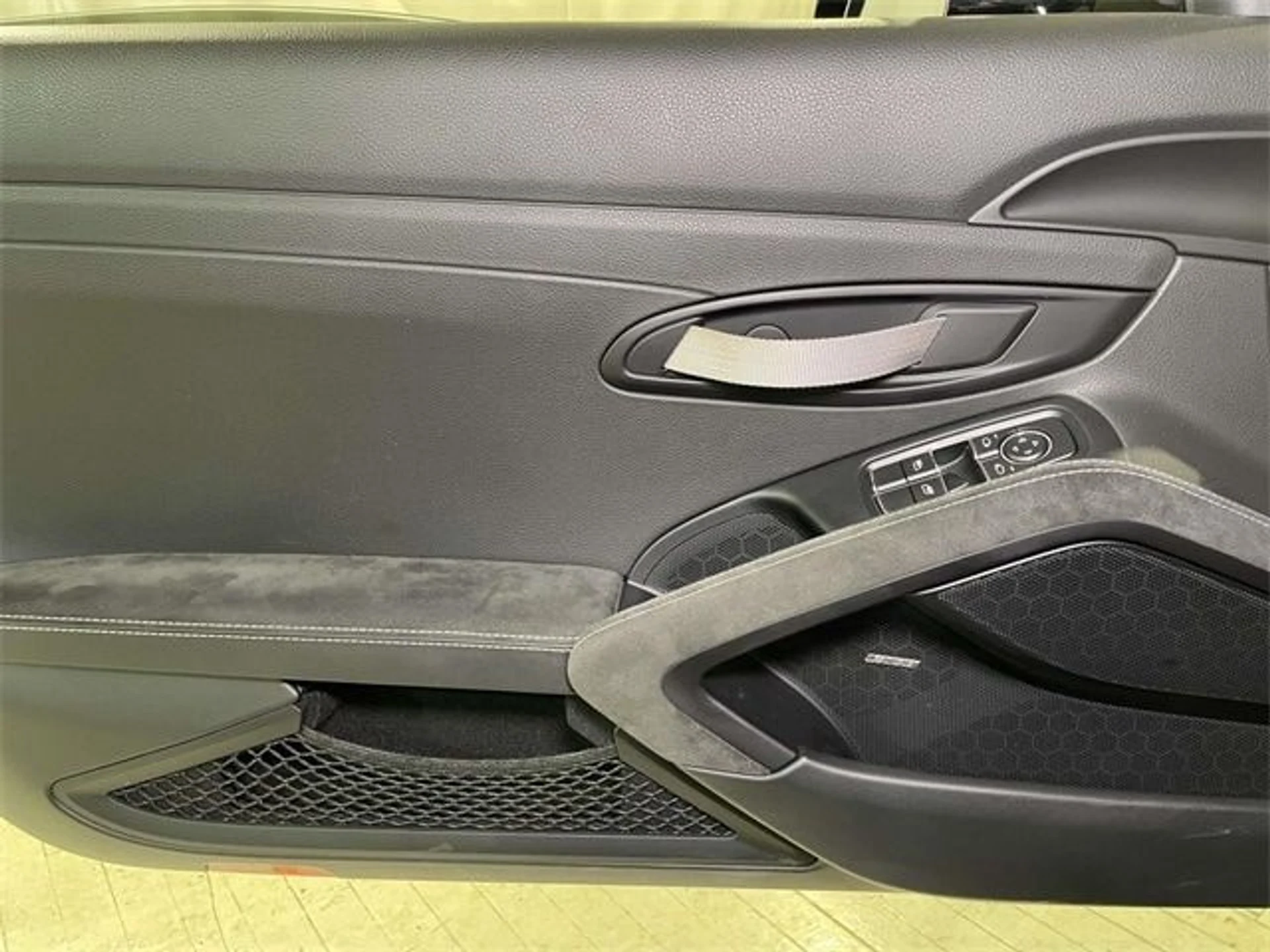 mph066_1072890898_10452b53cdabbfae52d69096c2deb6e2x_38ed6eb0d9