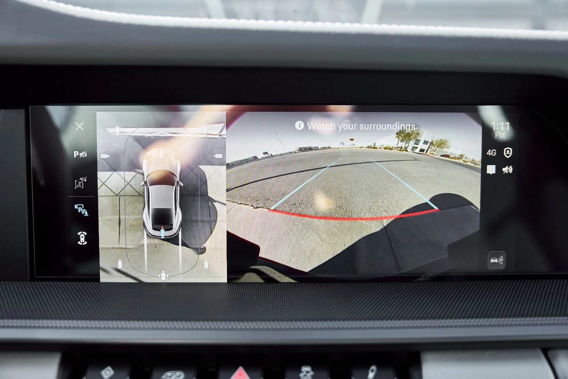 mph066_1159582891_Used_2025_Porsche_911_Carrera_1768012421_1a727d3b4e