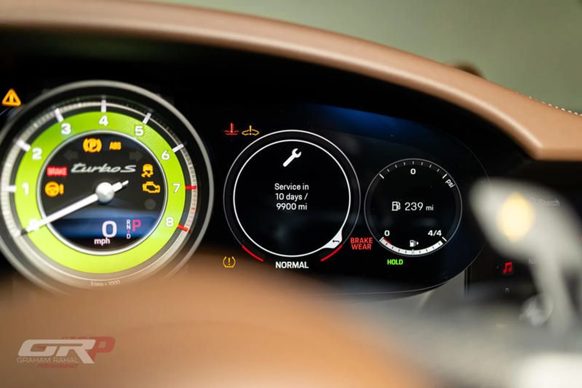 mph066_1160871802_F6_EE_492_F_1_EFC_48_C3_908_B_873_ABE_338100_896b709b23