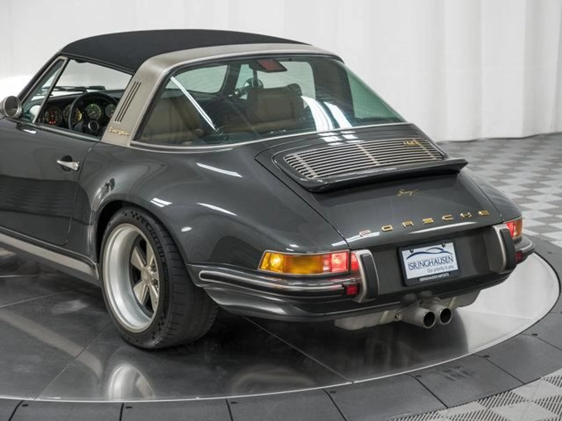 mph066_118279376_K_Fm_We06f_R1f9f_D70_Fu_HX_0p307_I_7234177601