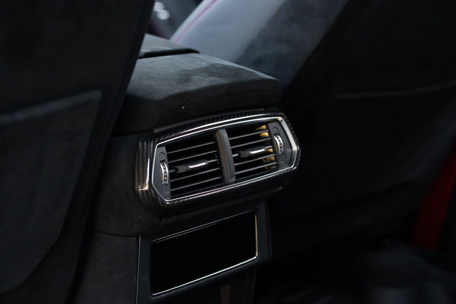 mph066_1210108231_Used_2024_Lamborghini_Urus_Performante_1770940170_a009b4632c