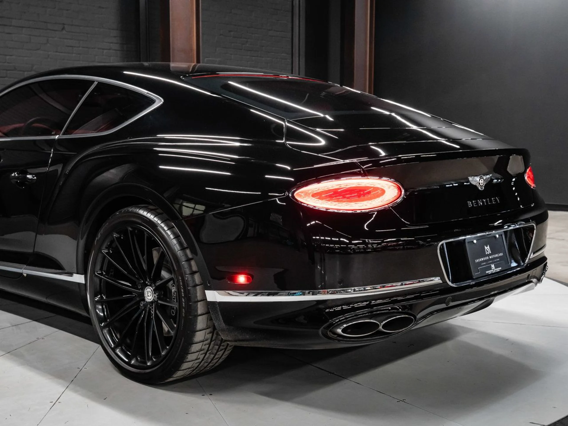 mph066_1215993951_bentley_continental_2020_2d6ad5c605