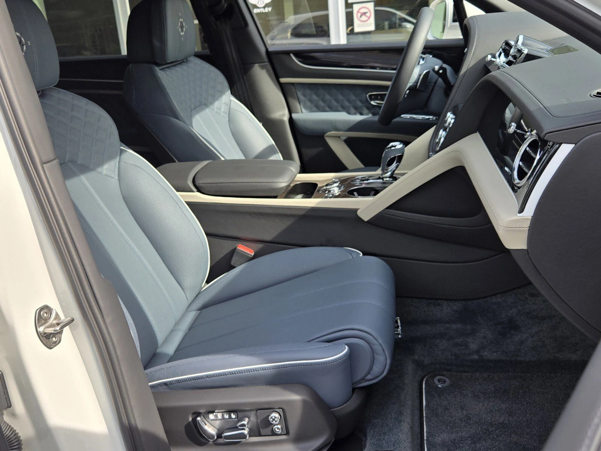 mph066_1371374505_11a26cb286358d14db94fc568c87f1c8x_a9a6830979