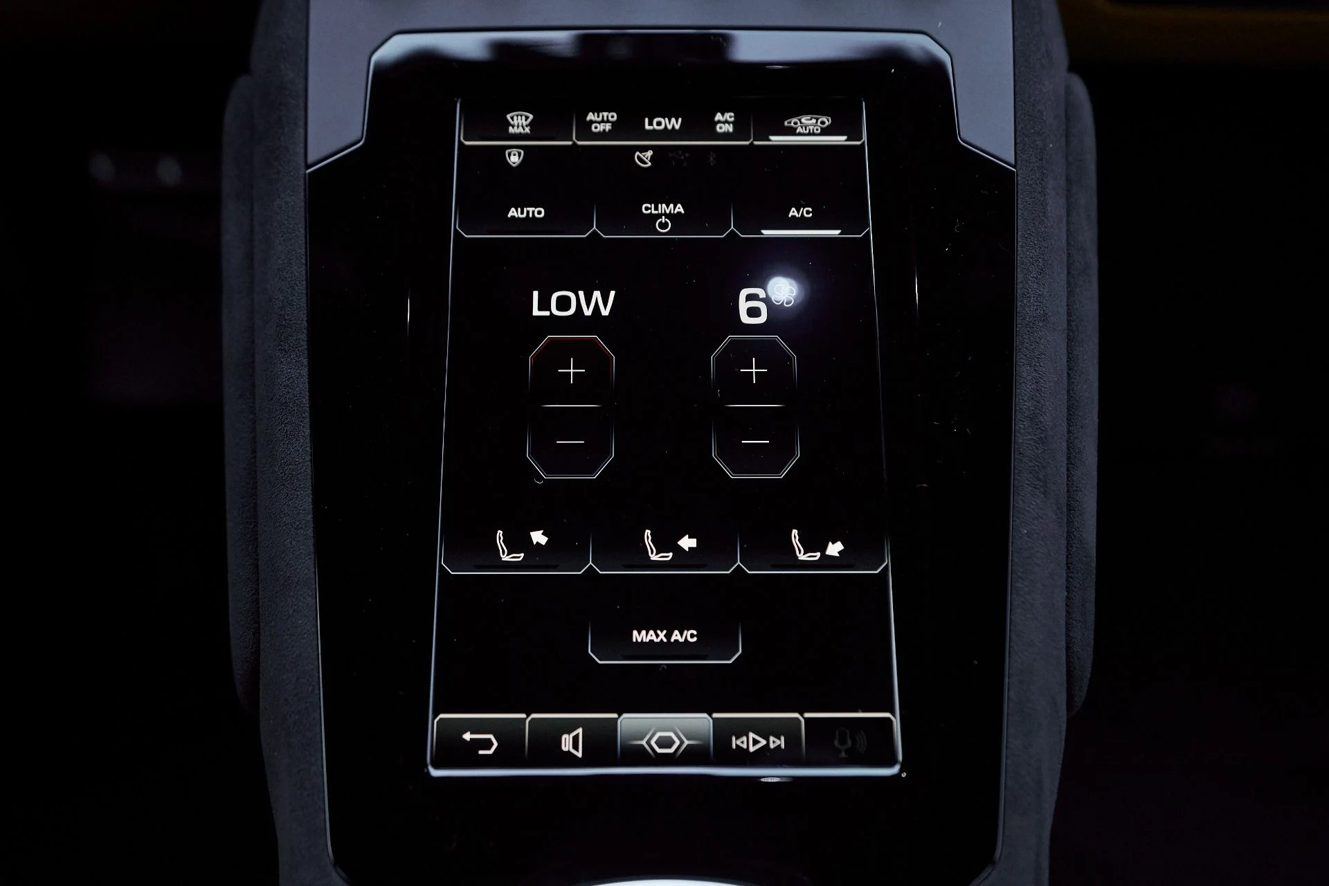 mph066_1464825461_Used_2023_Lamborghini_Huracan_Tecnica_Base_1765333593_ee679ebb52