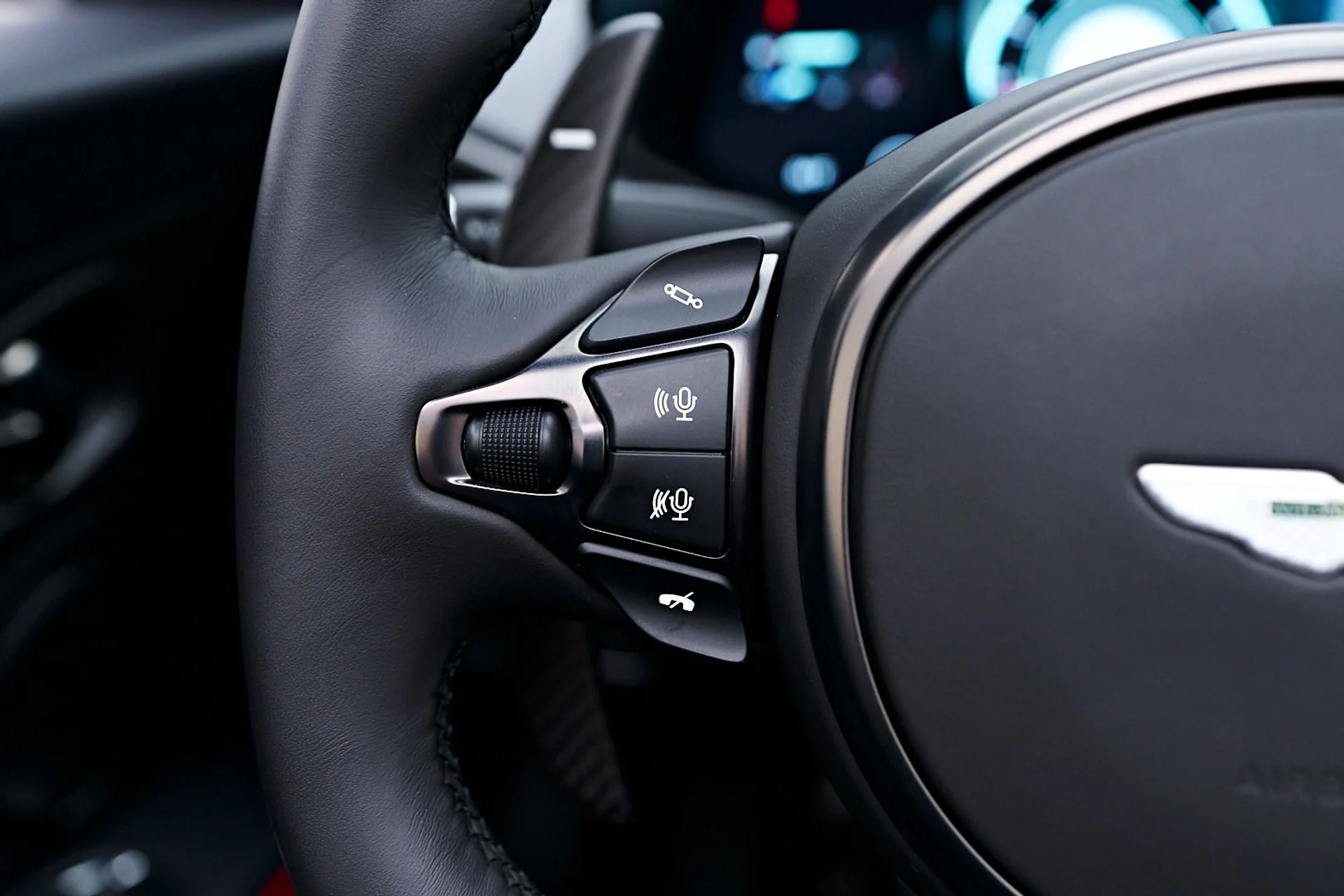 mph066_147891394_Used_2023_Aston_Martin_DBS_Volante_1746755908_714fc5a291