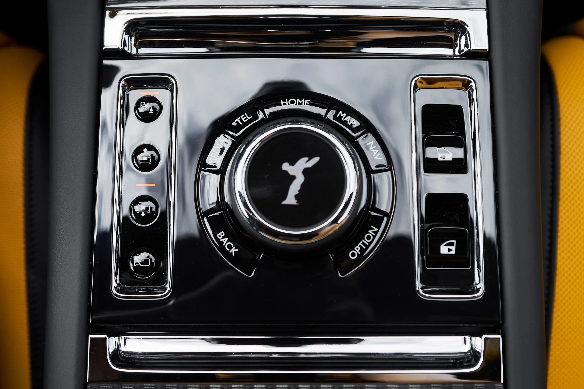 mph066_1532472036_Used_2025_Rolls_Royce_Ghost_Black_Badge_1763167856_404c8419f0