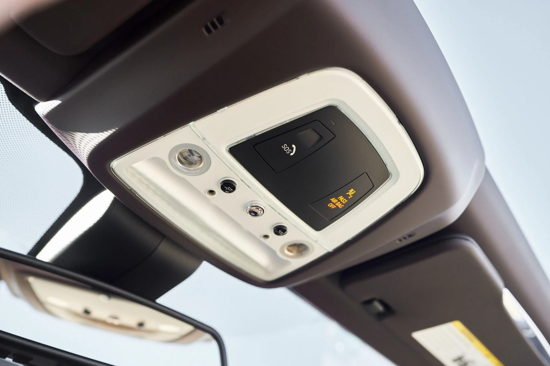 mph066_1701668535_Used_2020_Rolls_Royce_Dawn_Base_1762645882_9649c5708a