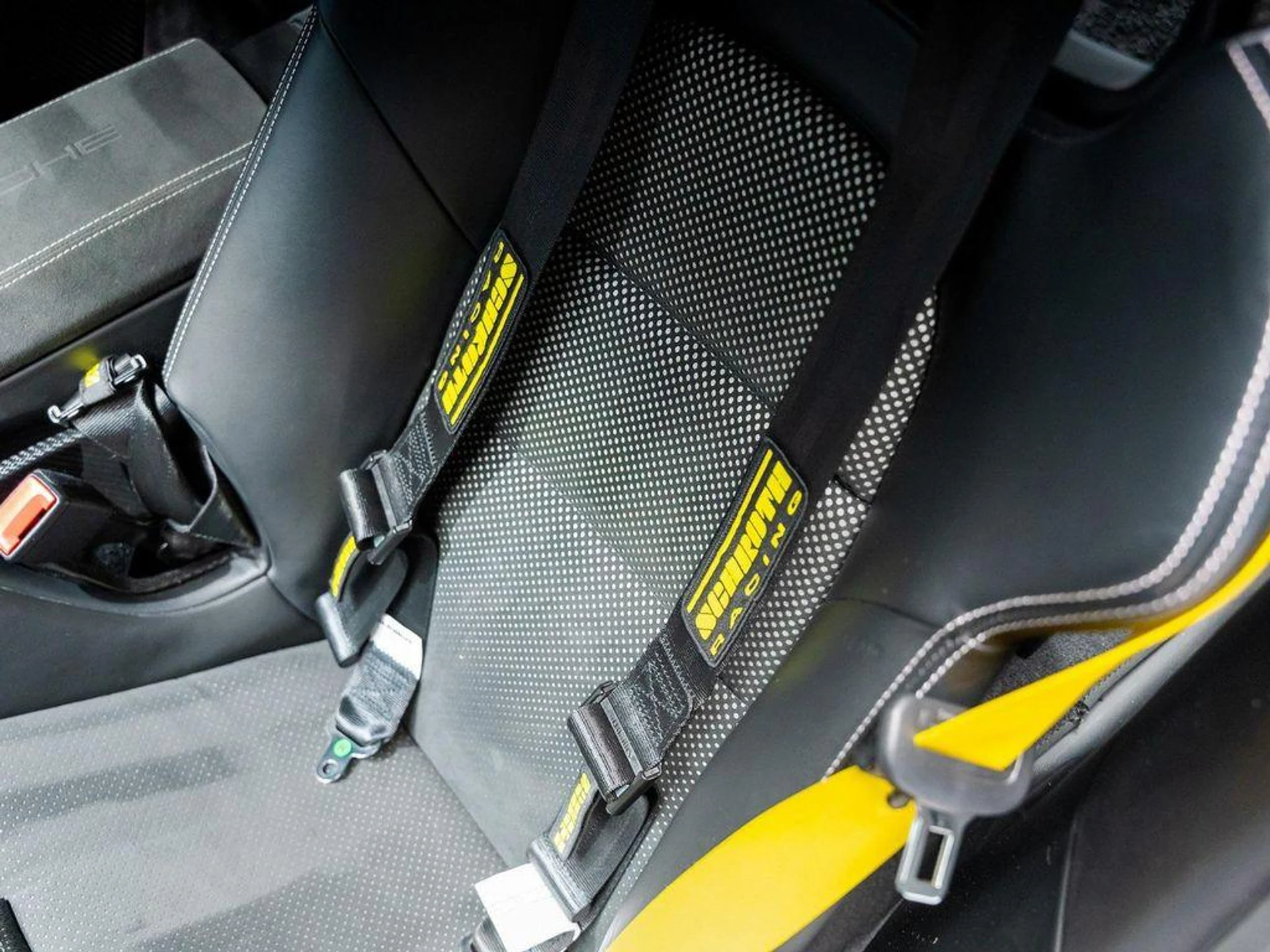 mph066_1719841932_s_O7r_Ob_Z81_Fnn_Re_Mw_Zzpsh_Un_X_Gj_E_2b56ca5a9b